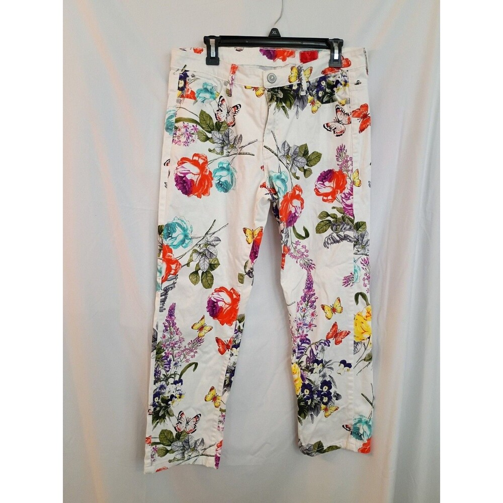 V Cristina Floral Print Jeans coastal vacation statement bottoms